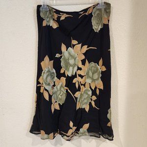 Lily Black LIned Floral Pull on Skirt - Size M